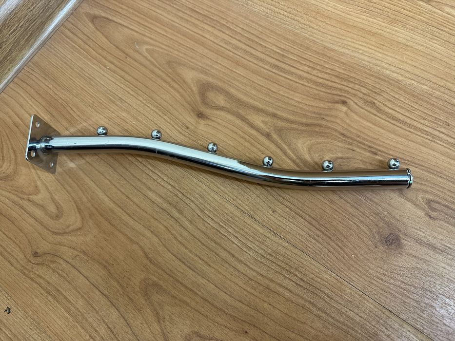 Вешалки для одежды