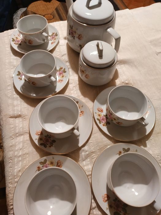 Сервиз за чай ..