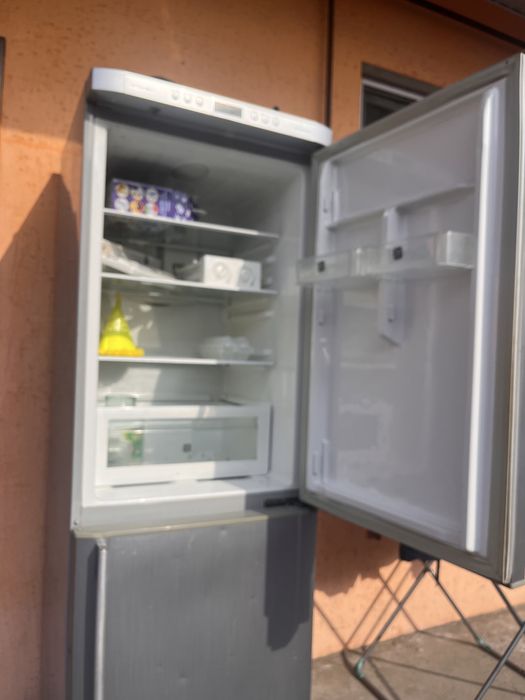 Продам срочно холодильник