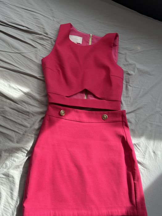 Костюмче от Юнона