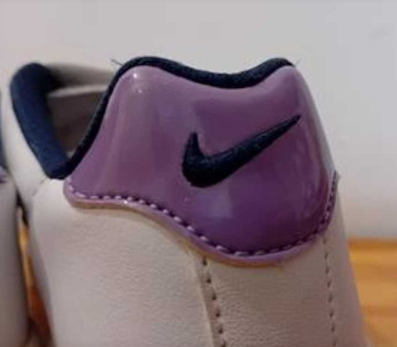 Оригинални маратонки Nike