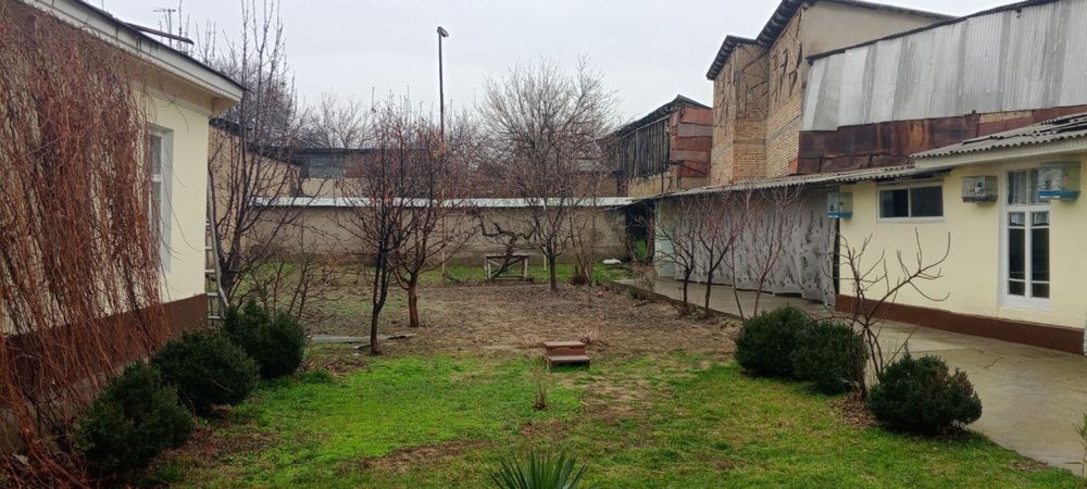 Ховли сотилади 6,8 сотих  Олмазор тумани охакчи махаласида