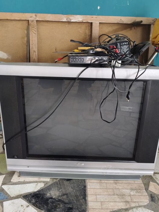 Телевизор сатылады отау тв