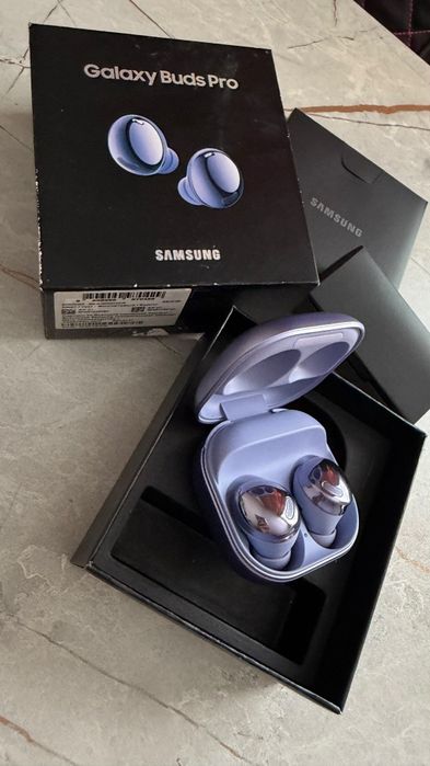 Продам наушники Galaxy Buds Pro