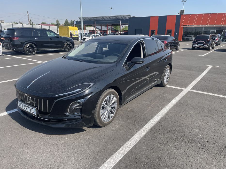 Suxoy Arenda honji Honji Hongqi