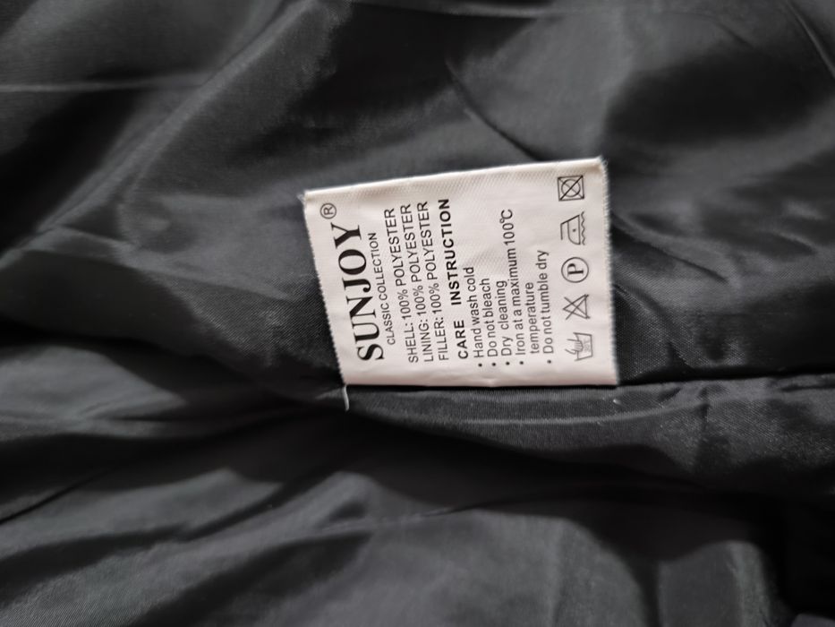 Куртка на девочку размер 140 - 152.