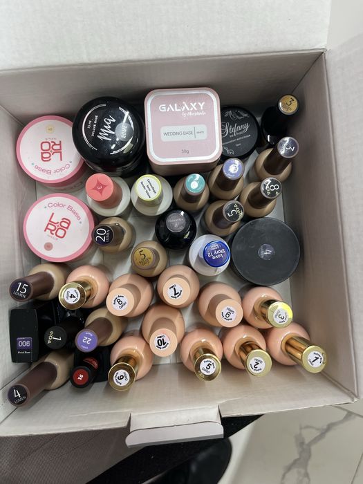 Продам базы для маникюра б/у