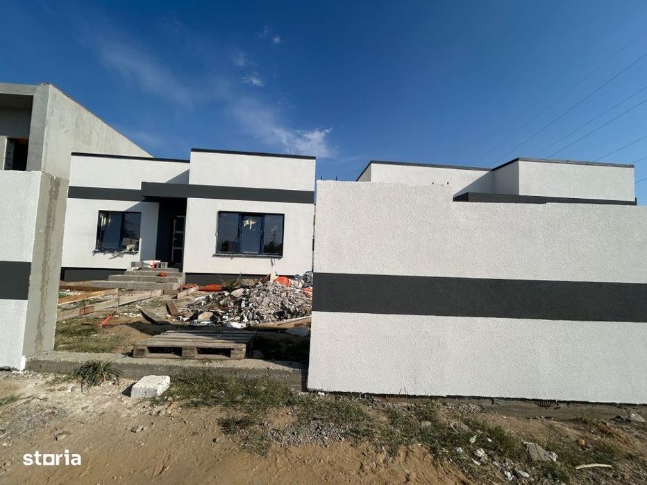 Casa plan parter, 300 MP teren, 90 MP, Damila