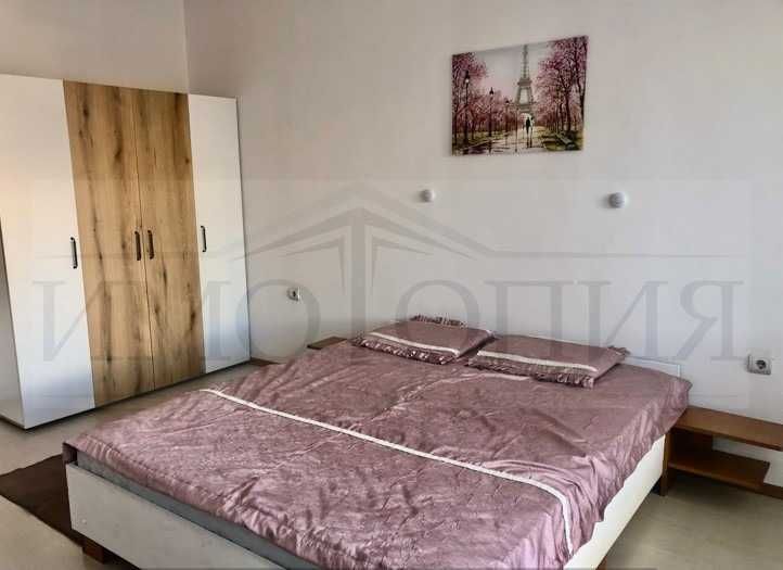 Дава се под наем Тристаен апартамент в София, Център - 140 кв.м за 714 € - Снимка #8