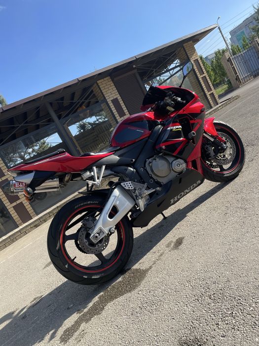 Honda cbr 600 rr