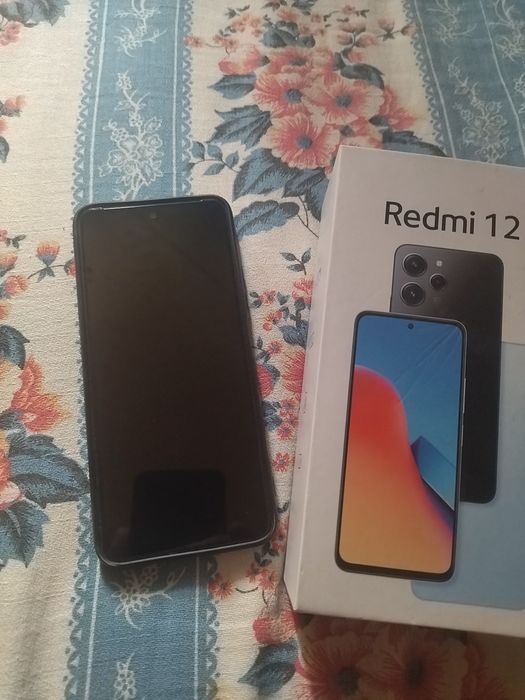 Продам Redmi 12 .