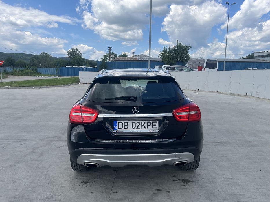 MERCEDES-BENZ GLA 2016 — imagine 3
