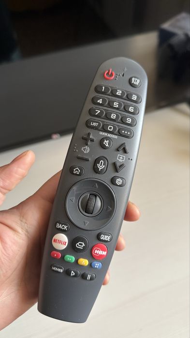 Продам срочно тв LG