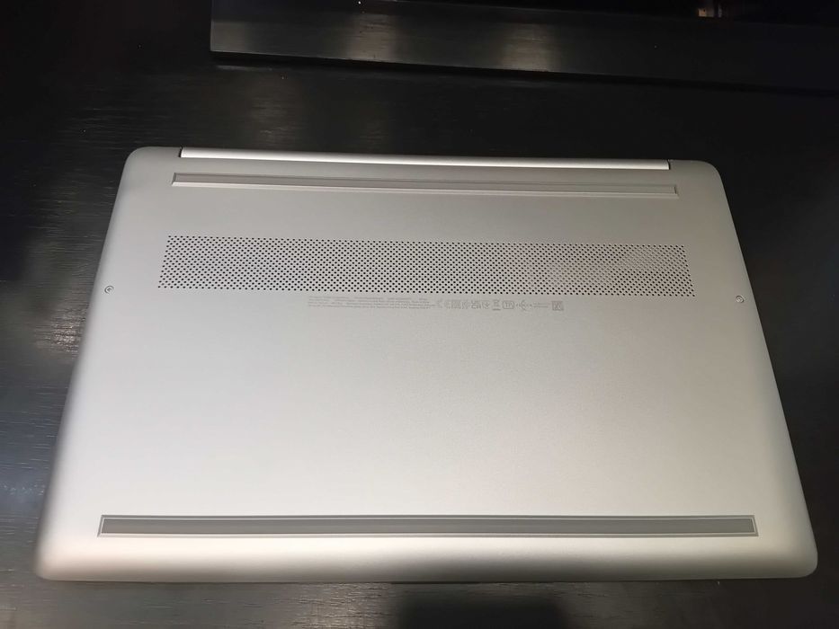 Hope Amanet P7/Laptop Hp 15S-fq5026nq