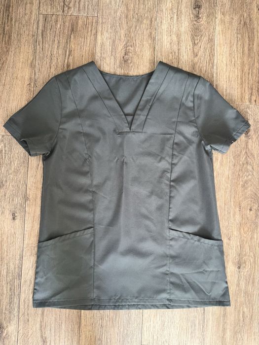 Продам медицинский костюм