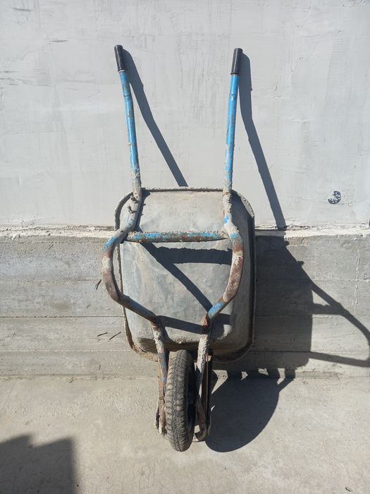 Продам тачку однаколёсная