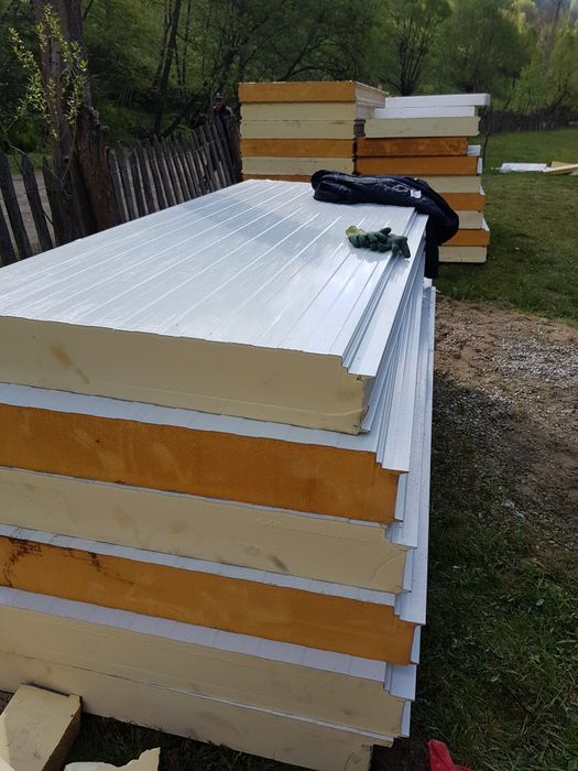 Vând case de locuit din panouri sandwich