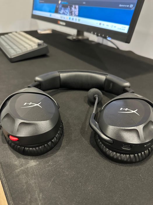 Продам игровой наушник HyperX Cloud Stinger 2 Wireless черный