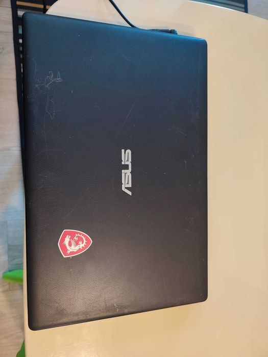 Laptop Asus 15.6"