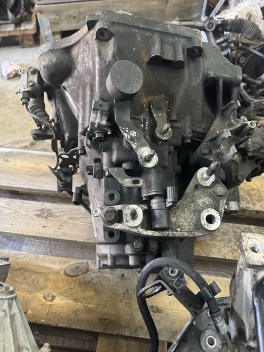 Скоростна кутия Хонда Сивик 2.2 д 6 скорости Honda Civic 2.2 d