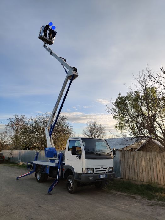 Servicii Inchiriere Nacela prb  platforma aeriană de ridicat,