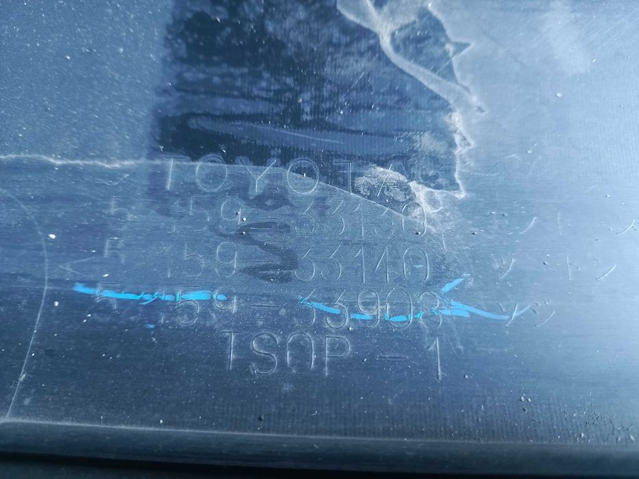 Бампер задний Камри 20