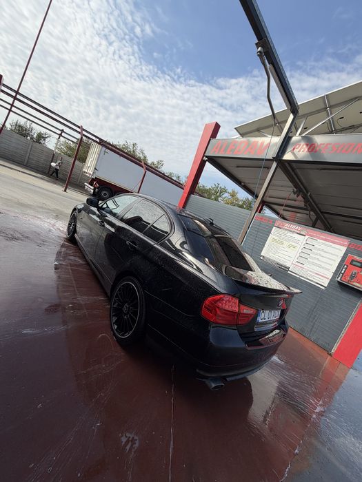 BMW E90 FaceLift