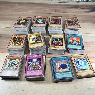 Lot-uri Yugioh - 80 cărți