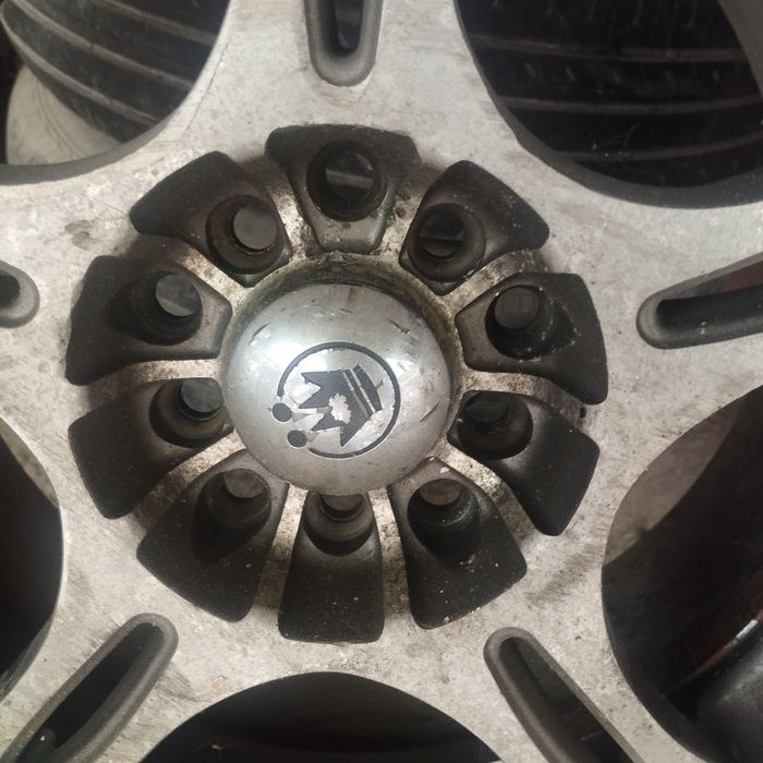 Диски Тоуота Краун  16 размер