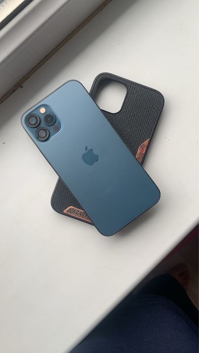 Айфон 12 про продам или обмен