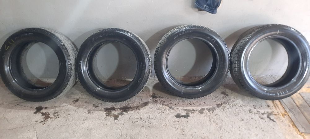 Резина Yokohama.  .