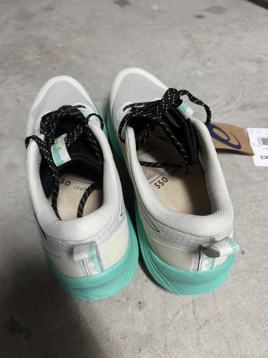 Маратонки Asics Trabuco Terra 3; 46 номер - Чисто нови