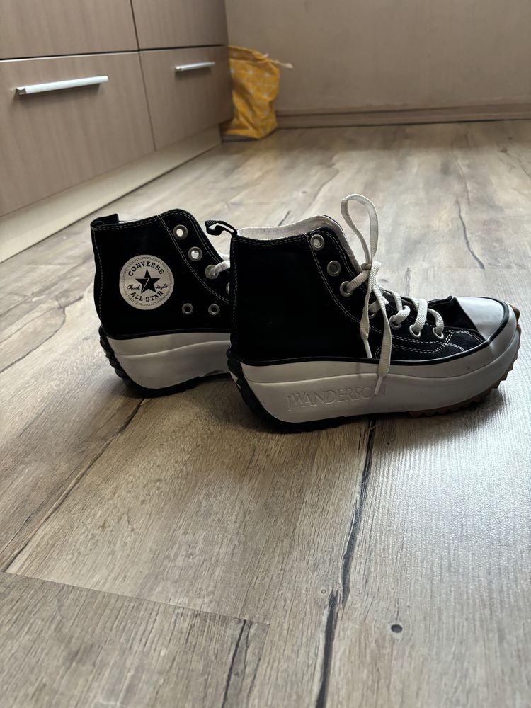 Fausse converse online noir