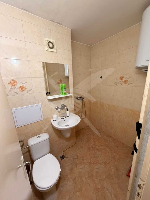 Дава се под наем Тристаен апартамент в Пловдив, Гагарин - 68 кв.м за 388.62 € - Снимка #4