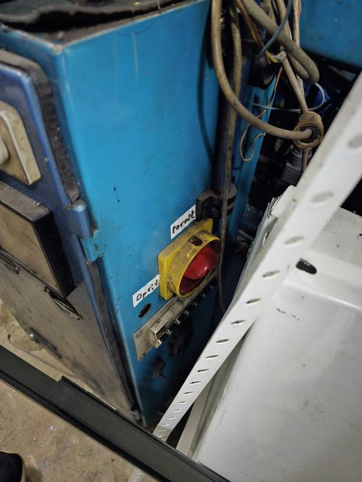 Mașină de injecție mase plastice BOY 15 S, 15 tone, fabricată Germania