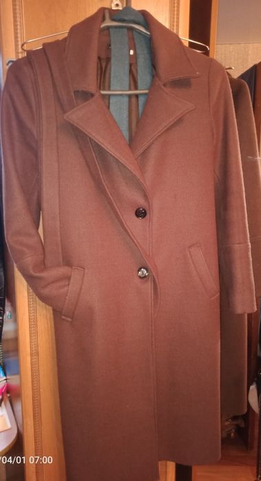 Продам пальто женское