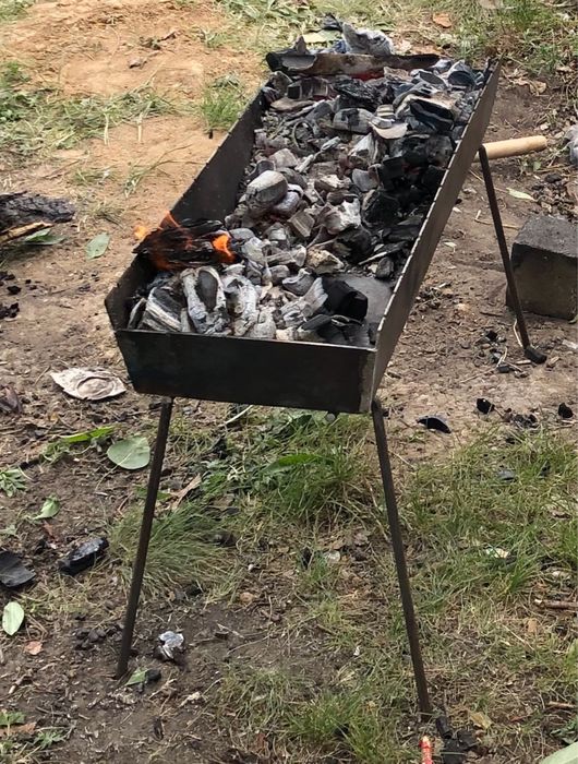 Мангал на ножках