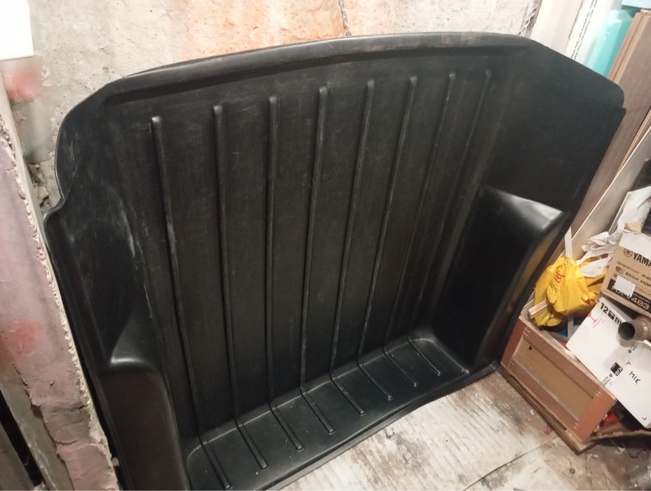 Стелка за багажник Mercedes gl x164 x166