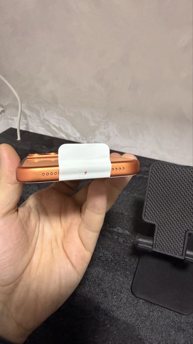 iPhone 17 Pro Orange 256GB opisaniya o’qila