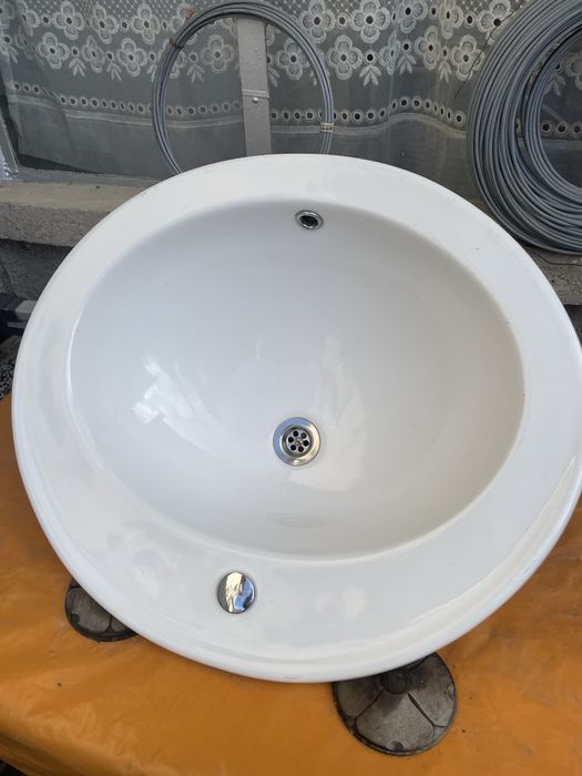 Порцеланова мивка