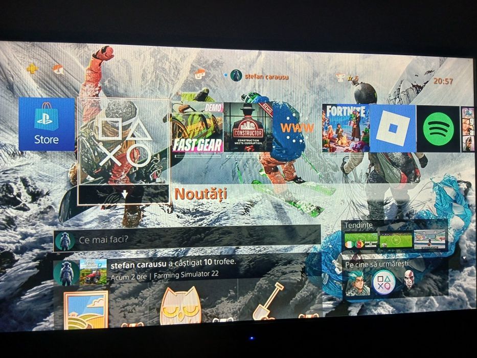 PlayStation 4 PS4 – 500 GB + 1 controller + 6 jocuri complete + 2 demo