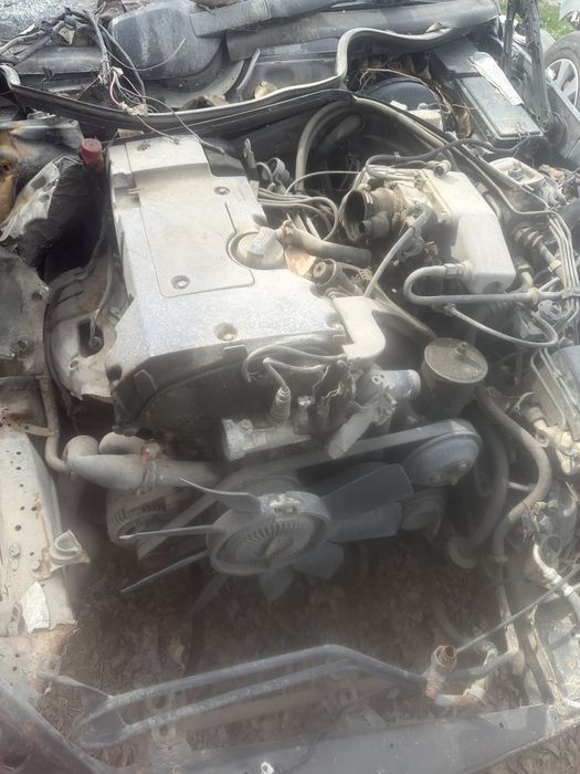 W124 2.2 M111  продам мотор всборе коса компютер все влючено