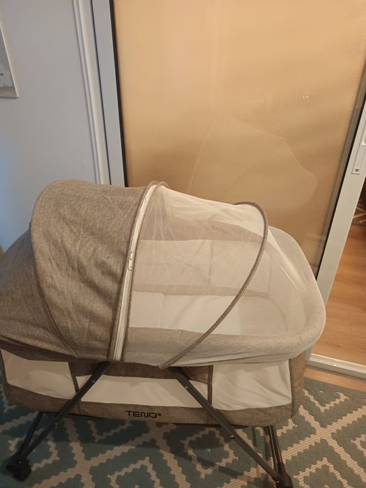 Pătuț pliabil bebeluși