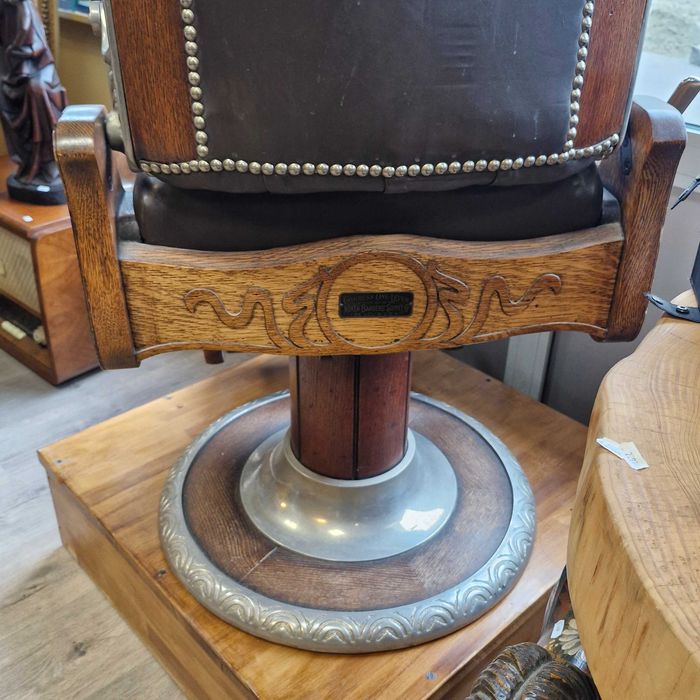 Liquid Money vinde - Scaun frizerie vintage Koken “Congress One-Lever”