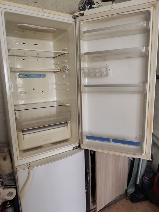 Холодильник на запчасти