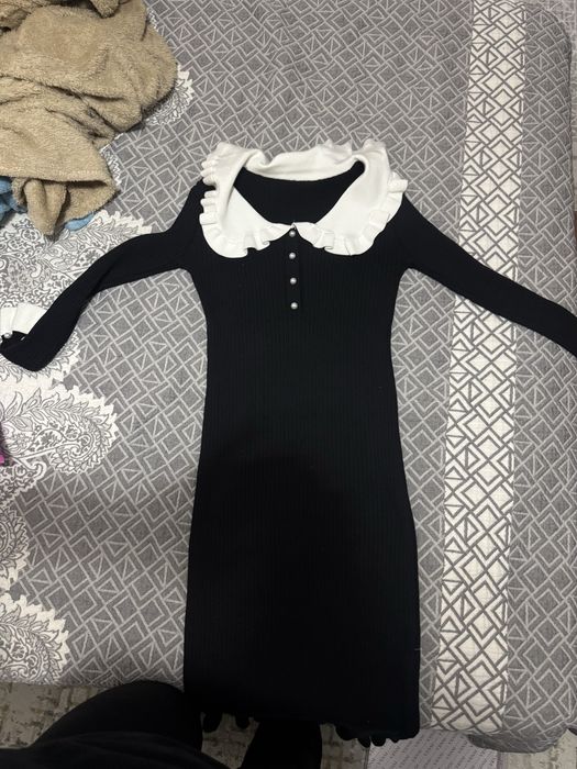 Продам платье ,надевала всего один раз. Классный материал , комфорто