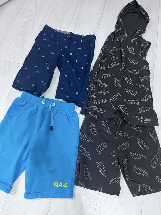 Каждая по 500 тенге