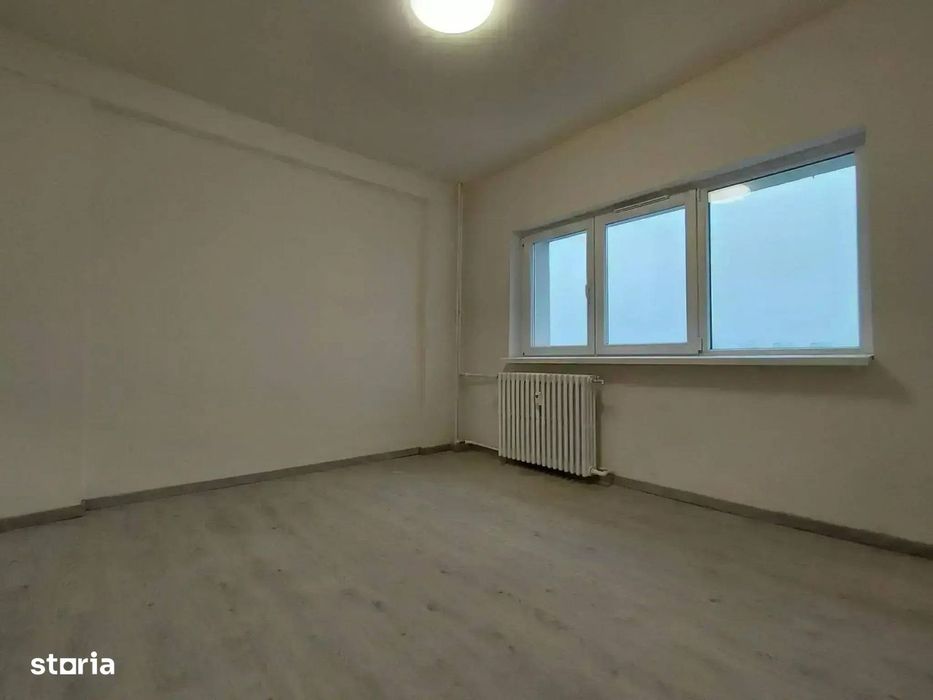 Apartament 3 camere, etaj 9, vedere liberă