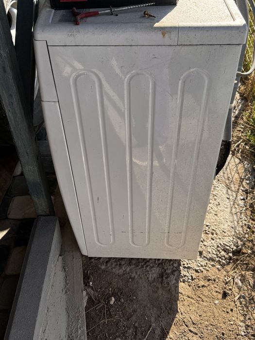 Продам машинку, рабочая