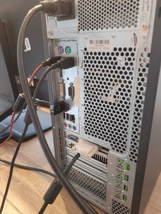 Sistem PC i5, 16GB, 2xSSD, GTX750 + periferice + monitor